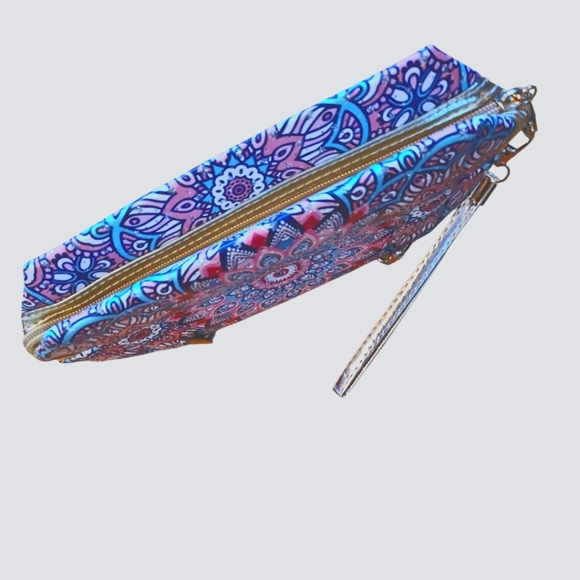 Blue, Pink, Rhinestone, Gold Mandala Clutch By Riah, NWT - Picture 3 of 4